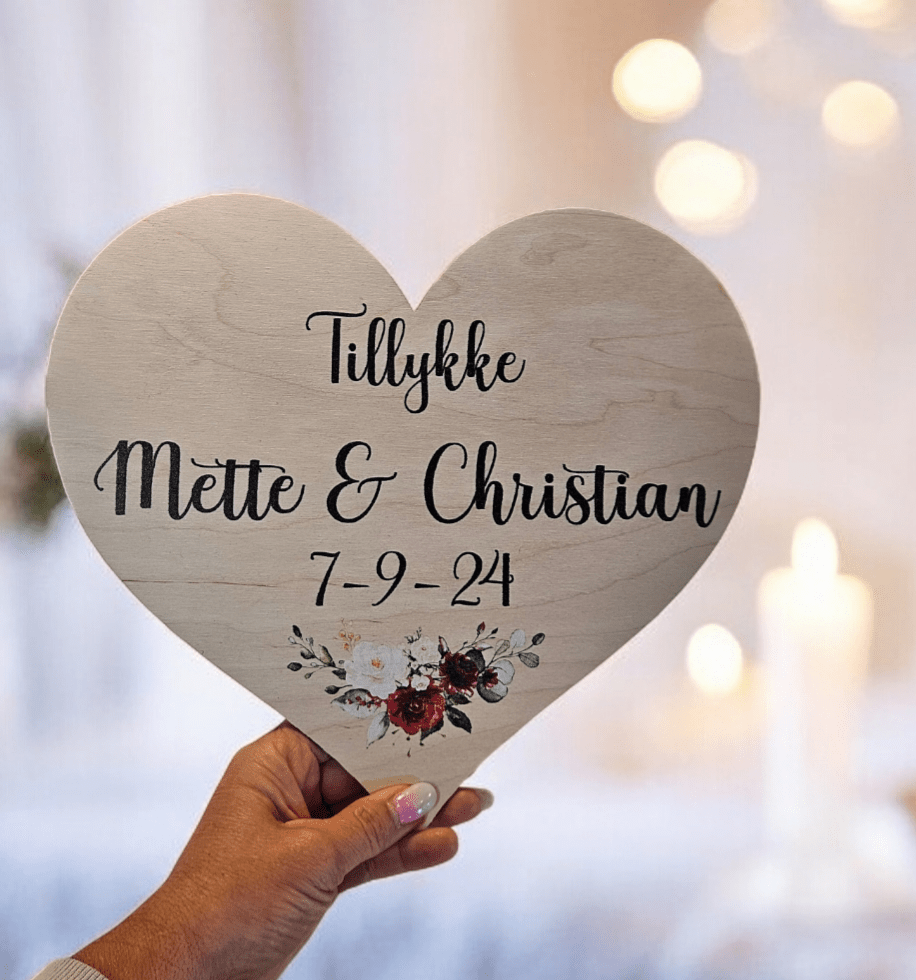 Æresportskilte - hvid/rød roser - Renata's Wood Work