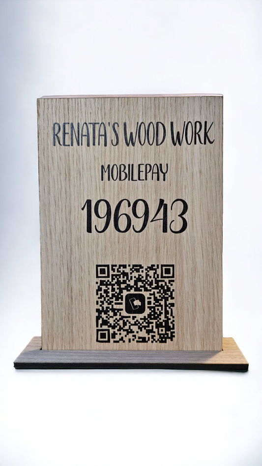 Mobilepay skilt med QR kode - Renata's Wood Work