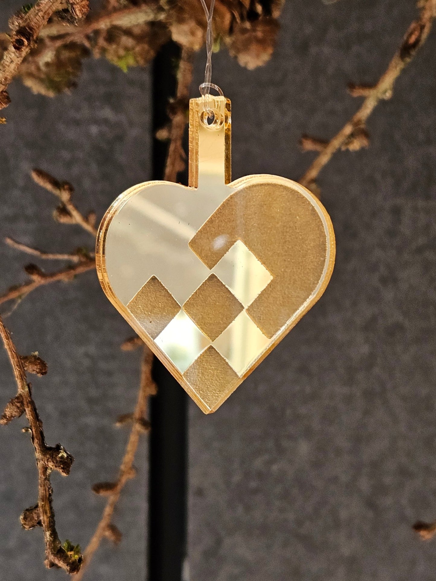 Julepynt i guldspejl akryl - Renata's Wood Work