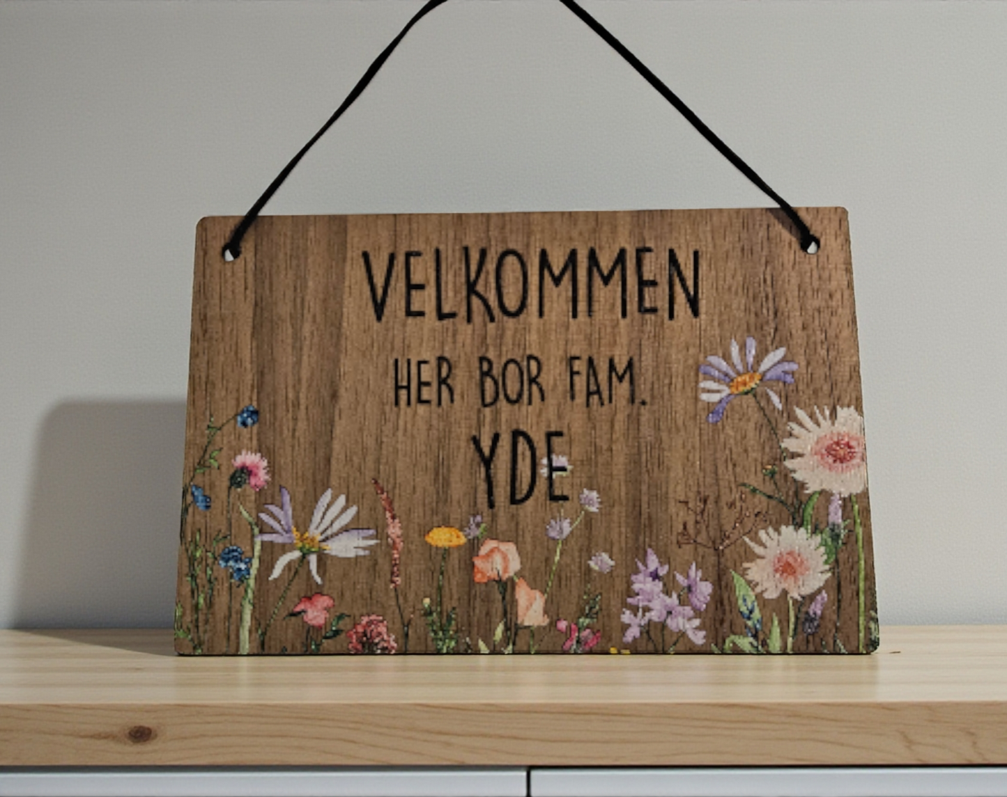Dørskilt med navn-Vildblomster