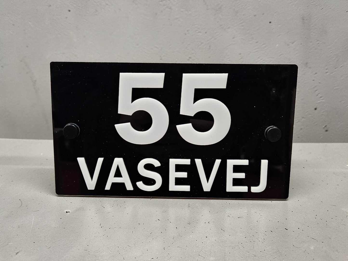 Husnummer med vejnavn i 3D akryl